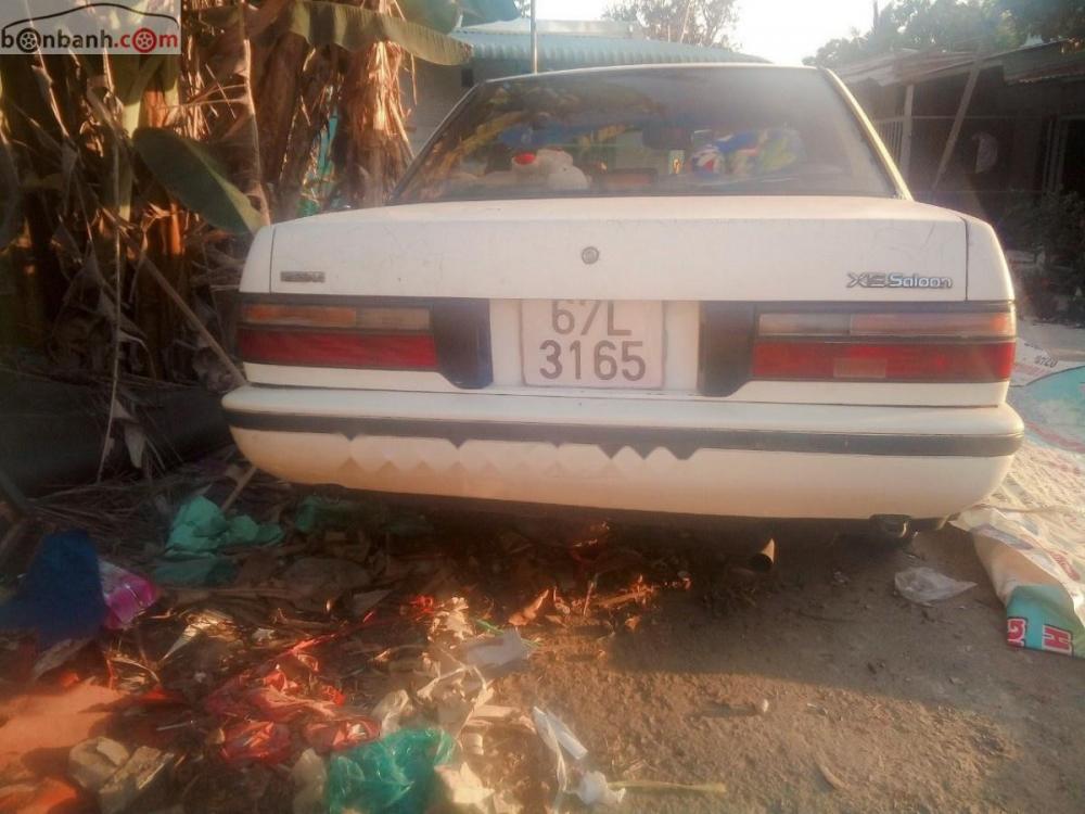 Nissan Bluebird 2000 - Bán Nissan Bluebird đời 2000, màu trắng, giá chỉ 45 triệu