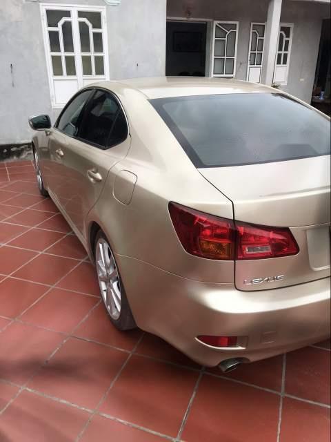 Lexus IS 250 2006 - Bán Lexus IS 250 đời 2006, màu vàng, nhập khẩu, giá 580tr