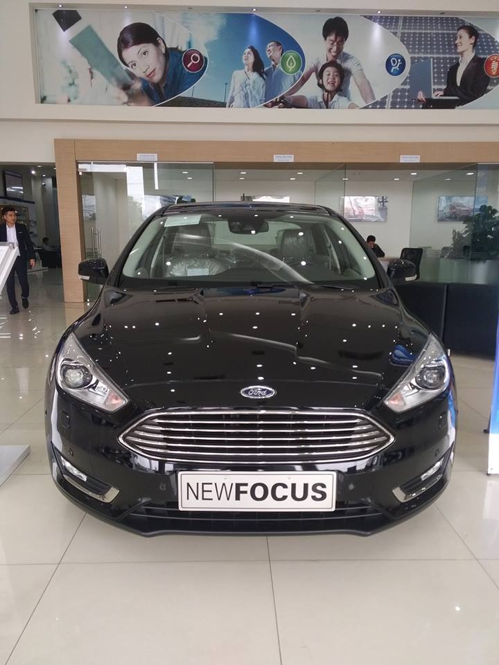 Ford Focus 2019 - 0358548613 - Bán xe Ford Focus Titanium 1.5L - số VIN 2019 - xe mới giao ngay