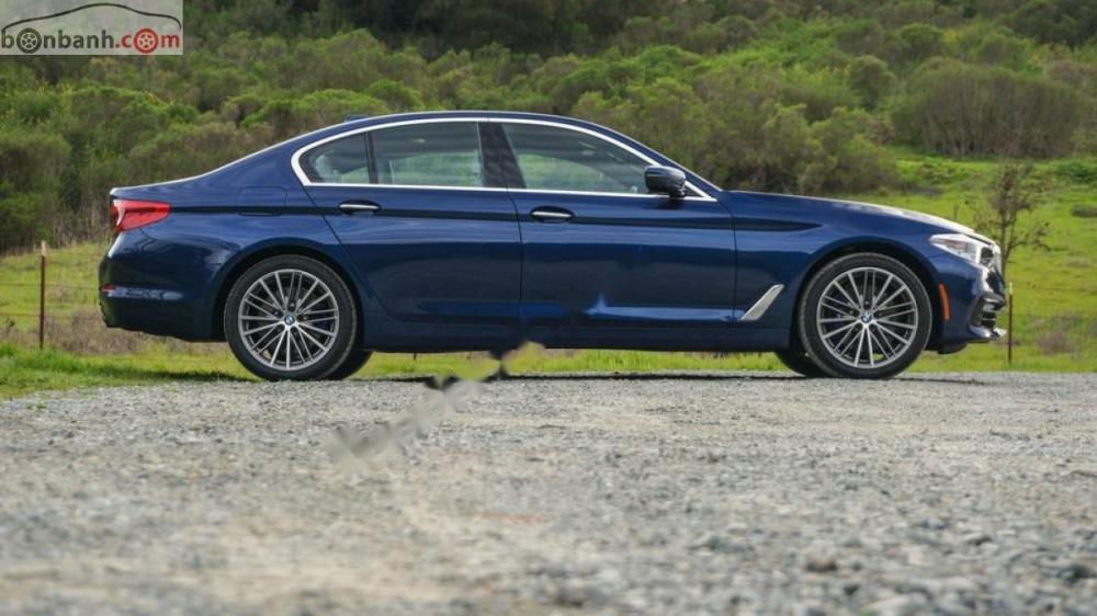 BMW 5 Series 530i 2019 - Bán BMW 5 Series 530i năm sản xuất 2019, nhập nguyên chiếc từ Đức và có sẵn để giao ngay