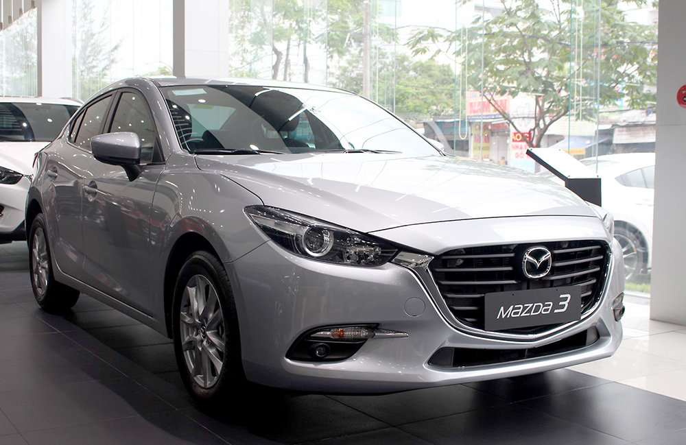 Mazda 3 1.5 2019 - Mazda Lê Văn Lương, giá Mazda 3 phiên bản 1.5L tốt nhất. Hotline: 0976112268