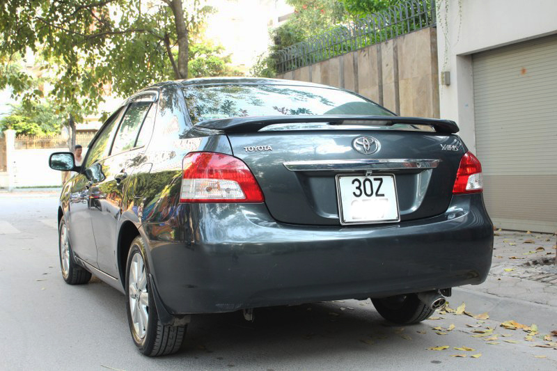 Toyota Yaris AT 2009 - Bán ô tô Toyota Yaris AT 2009, màu xanh lam, nhập khẩu nguyên chiếc  