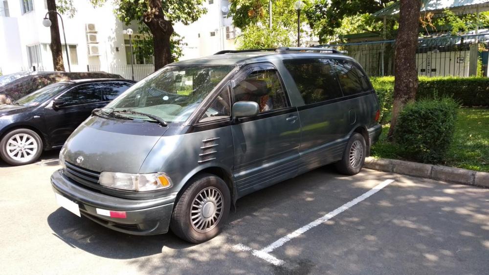 Toyota Previa 2.4LE 1991 - Tp HCM - Bán xe Toyota Previa 7 chỗ, số tự động, giá tốt