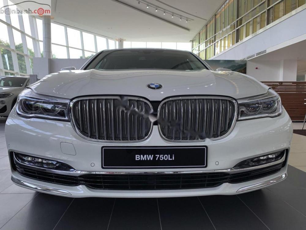 BMW 7 Series 750Li 2019 - Bán BMW 750Li sản xuất năm 2019, màu trắng, nhập khẩu