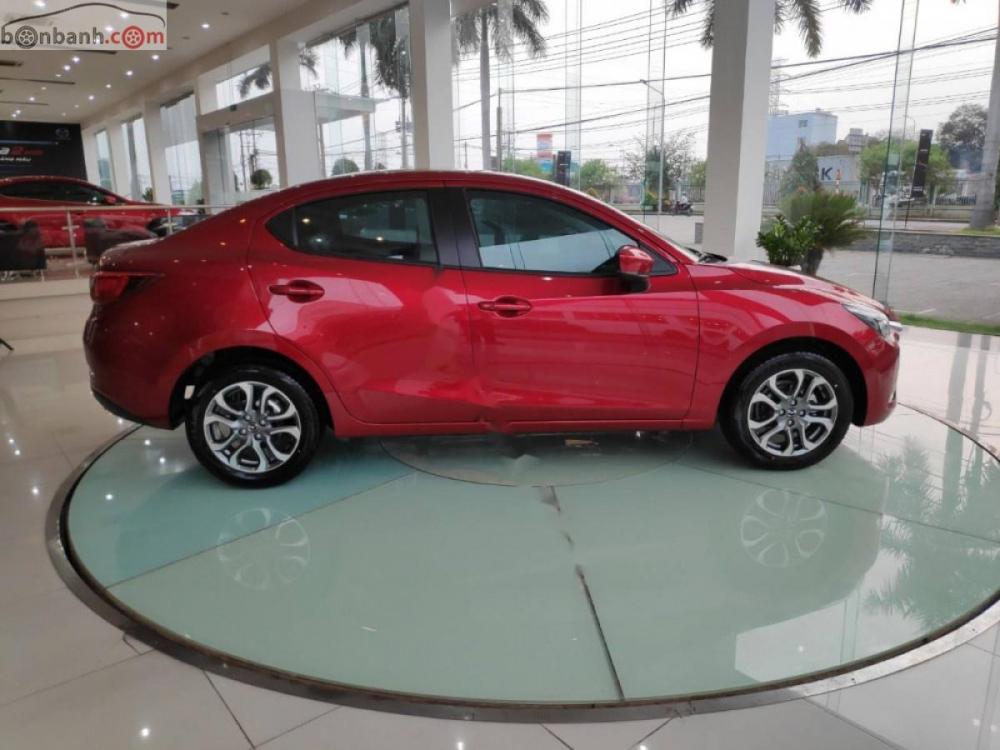 Mazda 2 Deluxe 2019 - Bán xe Mazda 2 Deluxe sản xuất năm 2019, màu đỏ, nhập khẩu