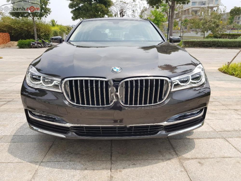 BMW 7 Series 740Li 2019 - Bán BMW 740Li sản xuất năm 2019, màu nâu, nhập khẩu