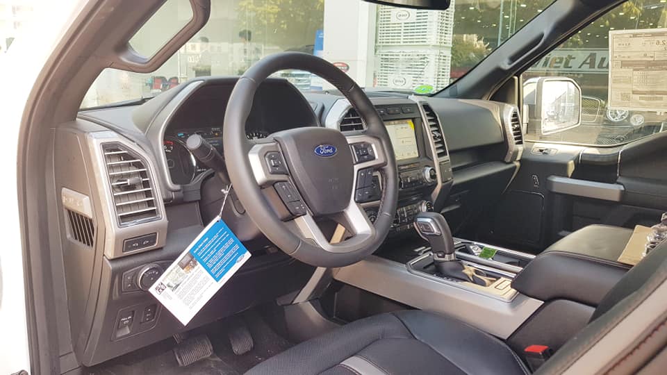 Ford F 150 2018 - Cần bán Ford F 150 Platinum sản xuất 2018 model 2019, màu trắng, nhập khẩu