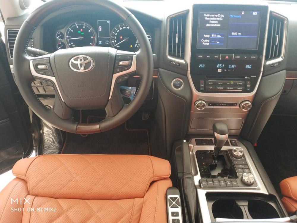 Toyota Land Cruiser   2019 - Cần bán xe Toyota Land Cruiser đời 2019, màu đen, nhập khẩu