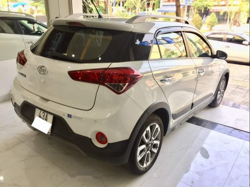 Hyundai i20 Active   2015 - Bán Hyundai i20 Active năm 2015, màu trắng, nhập khẩu 