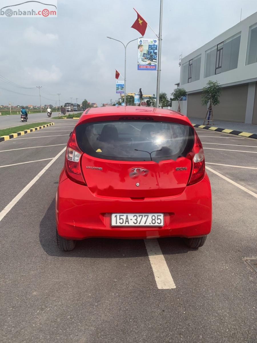 Hyundai Eon 0.8 MT 2011 - Cần bán gấp Hyundai Eon 0.8 MT 2011, màu đỏ, mới đi 6,6 vạn