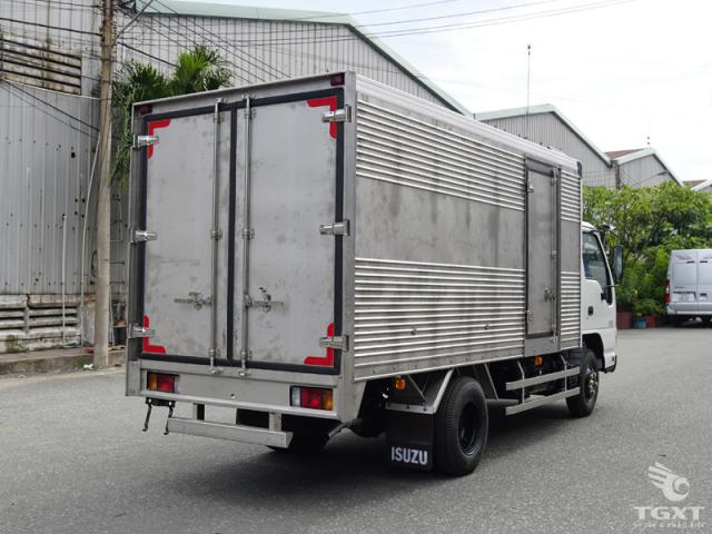 Isuzu NQR 75LE4 2019 - Xe tải Isuzu 5T thùng kín - NQR75LE4, 720 triệu giá nhanh