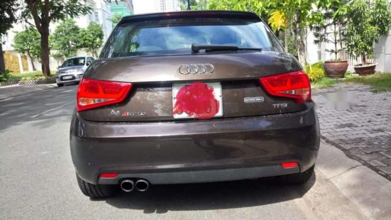 Audi A1   2012 - Bán Audi A1 sản xuất năm 2012, màu nâu, xe nhập, xe gia đình