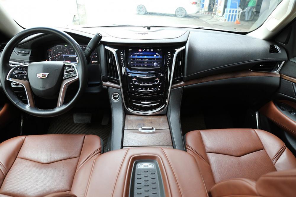 Cadillac Escalade 2015 - Cần bán Cadillac Escalade đời 2016, màu trắng, nhập khẩu