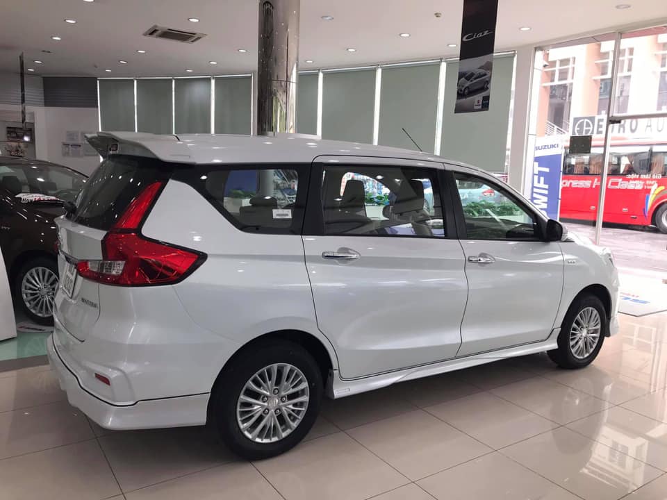 Suzuki Ertiga 2019 - Bán Suzuki Ertiga đời 2019, màu trắng, nhập khẩu, 499 triệu