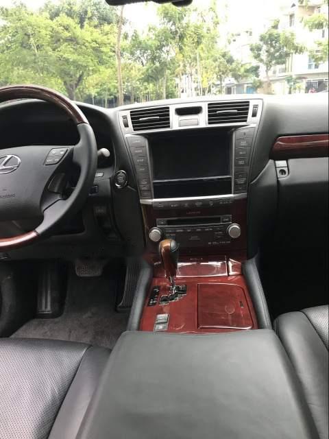 Lexus LS  460L  2009 - Cần bán gấp Lexus LS 460L năm 2009, màu xám, xe nhập xe gia đình