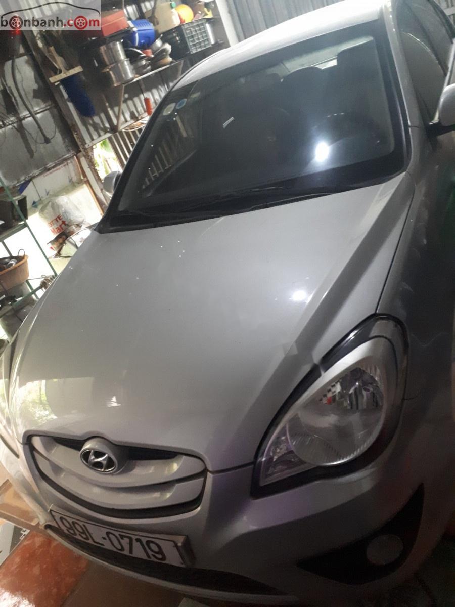 Hyundai Verna 1.4 AT 2009 - Chính chủ bán gấp Hyundai Verna 1.4 AT đời 2009, màu bạc, nhập khẩu nguyên chiếc