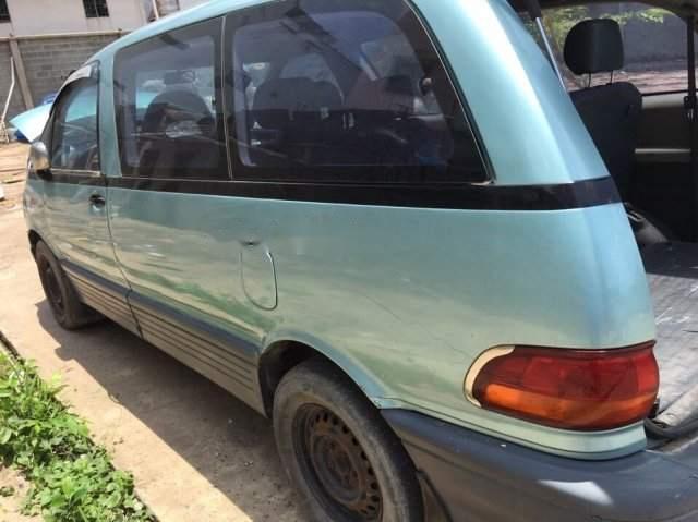 Toyota Previa   1991 - Bán gấp Toyota Previa đời 1991 số tự động, giá tốt