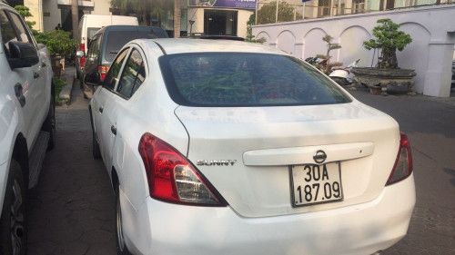 Nissan Sunny   MT  2014 - Bán ô tô Nissan Sunny MT năm 2014, màu trắng