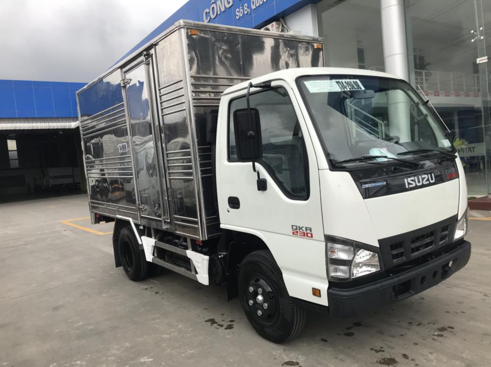 Isuzu QKR   2018 - Bán Isuzu QKR đời 2018 màu trắng, 475 triệu, xe nhập