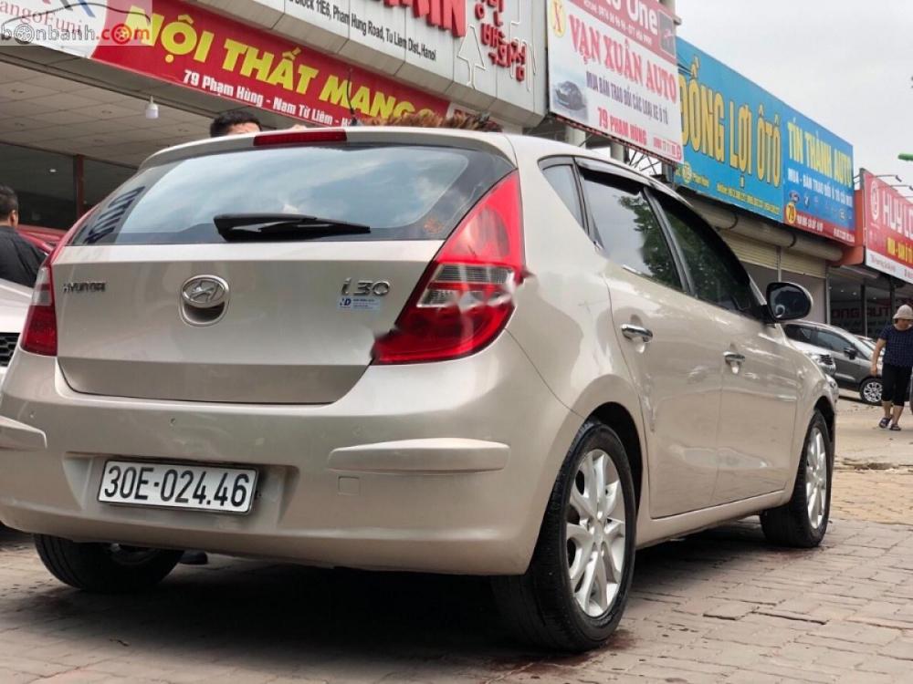 Hyundai i30 2007 - Bán xe Hyundai i30 đời 2007, nhập khẩu nguyên chiếc số tự động, giá tốt