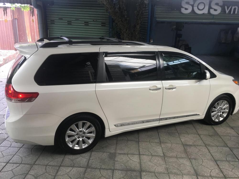 Toyota Sienna Limited 2011 - Cần bán xe gia đình Toyota Sienna Limited