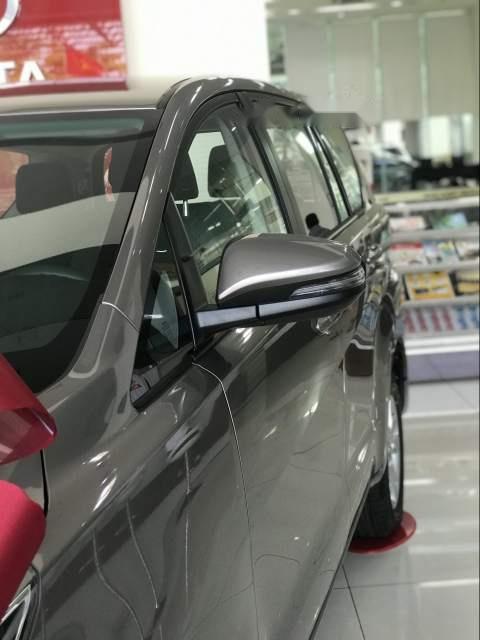 Toyota Innova   2.0 E MT 2019 - Bán ô tô Toyota Innova đời 2019, giá 771tr