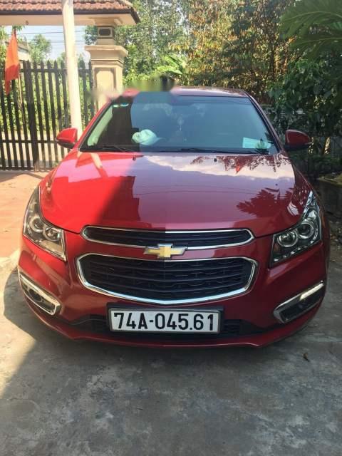 Chevrolet Cruze 2015 - Bán xe Chevrolet Cruze năm sản xuất 2015, màu đỏ còn mới