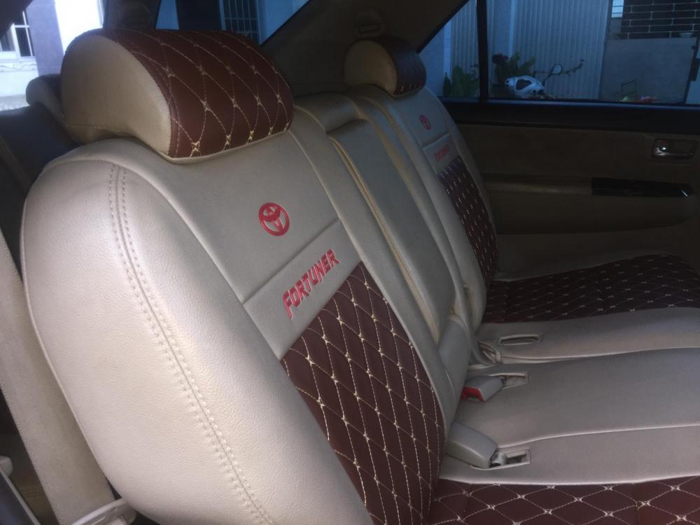 Toyota Fortuner G 2014 - Gia đình cần bán Fortuner 2014 màu bạc, máy dầu, giá 785tr