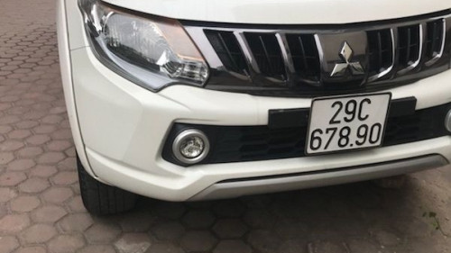 Mitsubishi Triton   2.4 AT  2017 - Bán Mitsubishi Triton 2.4 AT đời 2017, màu trắng  