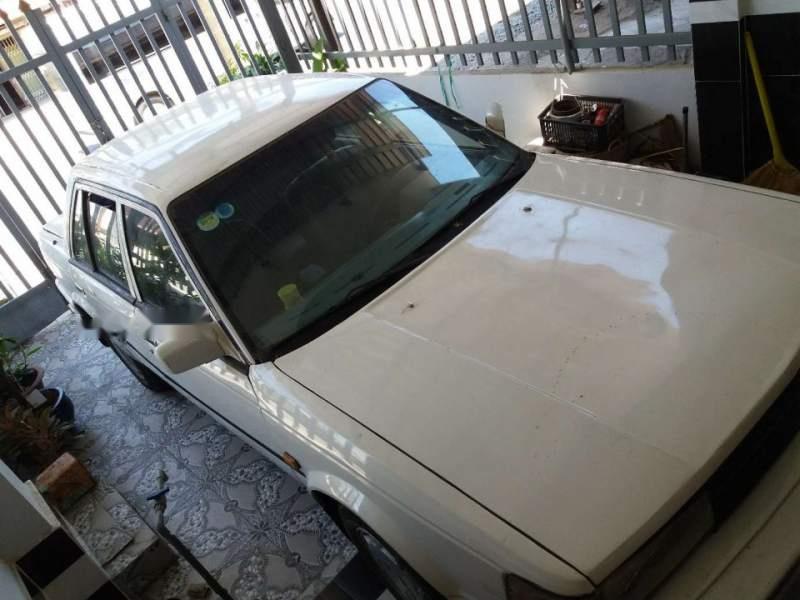 Nissan Bluebird 1987 - Cần bán lại xe Nissan Bluebird đời 1987, màu trắng, xe nhập