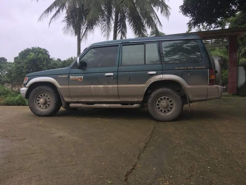 Mitsubishi Pajero 2002 - Cần bán gấp Mitsubishi Pajero đời 2002