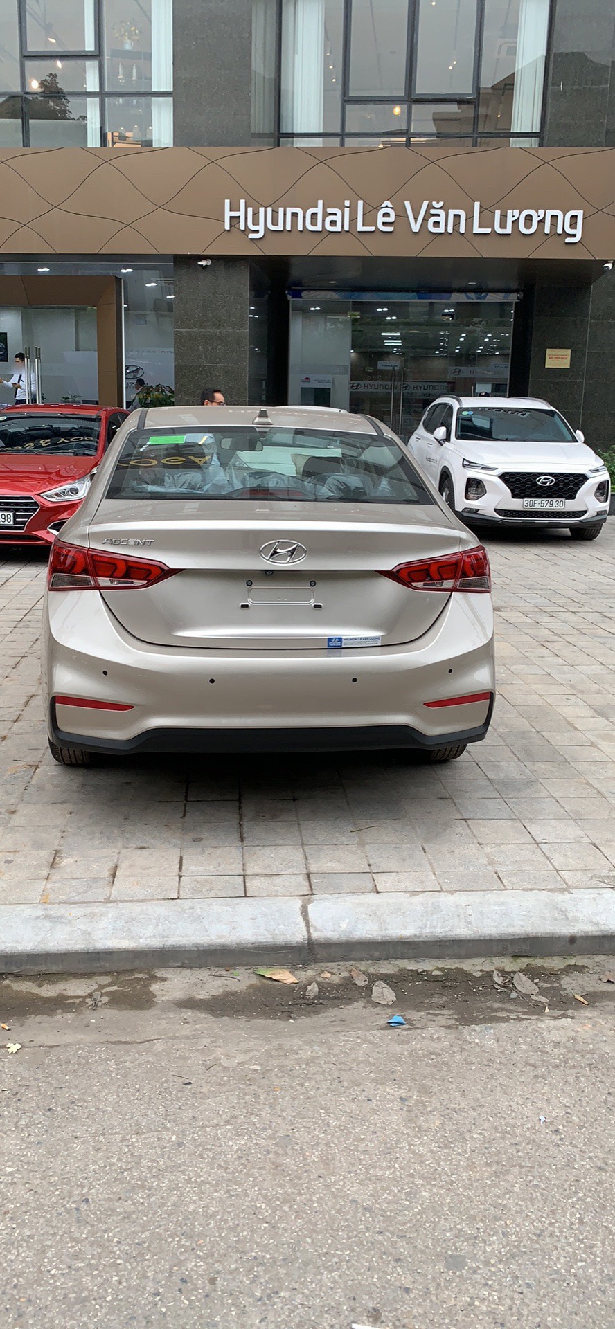 Hyundai Accent  1.4 MT Base 2019 - Bán xe Hyundai Accent đời 2019, hỗ trợ mua trả góp lên tới 85% giá trị xe, có xe giao ngay. LH ngay 0971.58.55.33