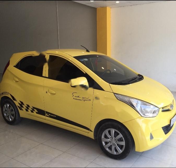 Hyundai Eon 2012 - Cần bán gấp Hyundai Eon đời 2012, màu vàng, nhập khẩu, Đk lần đầu 2014