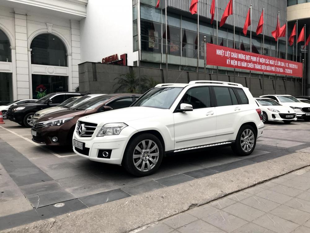 Mercedes-Benz GLK Class 300 2009 - Bán Mercedes-Benz GLK 300 sx 2009, màu trắng