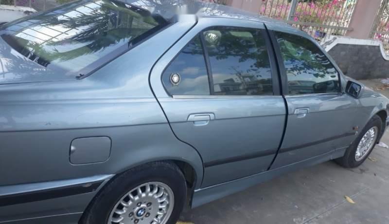 BMW 3 Series   1997 - Bán BMW 3 Series năm 1997, màu xám, nhập khẩu 