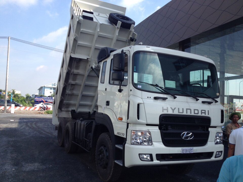 Hyundai HD 270 2021 - Bán xe ben 15T Hyundai HD270 ga cơ 2017 - xe siêu rin - siêu đẹp - giá tốt