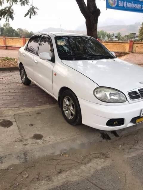 Daewoo Lanos   2002 - Bán xe Daewoo Lanos đời 2002, màu trắng, nhập khẩu nguyên chiếc, máy nổ êm