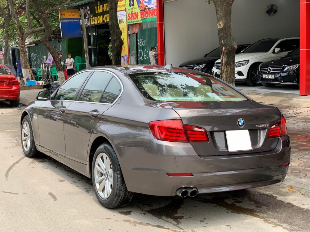 BMW 5 Series 520i 2013 - Bán BMW 5 Series 520i năm 2013, màu nâu, nhập khẩu nguyên chiếc