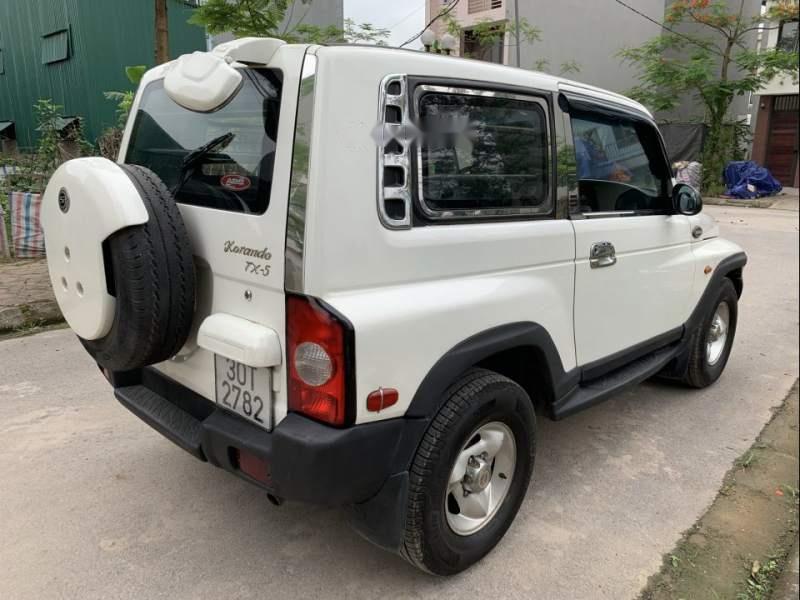 Ssangyong Korando   2004 - Bán Ssangyong Korando năm 2004, màu trắng, nhập khẩu