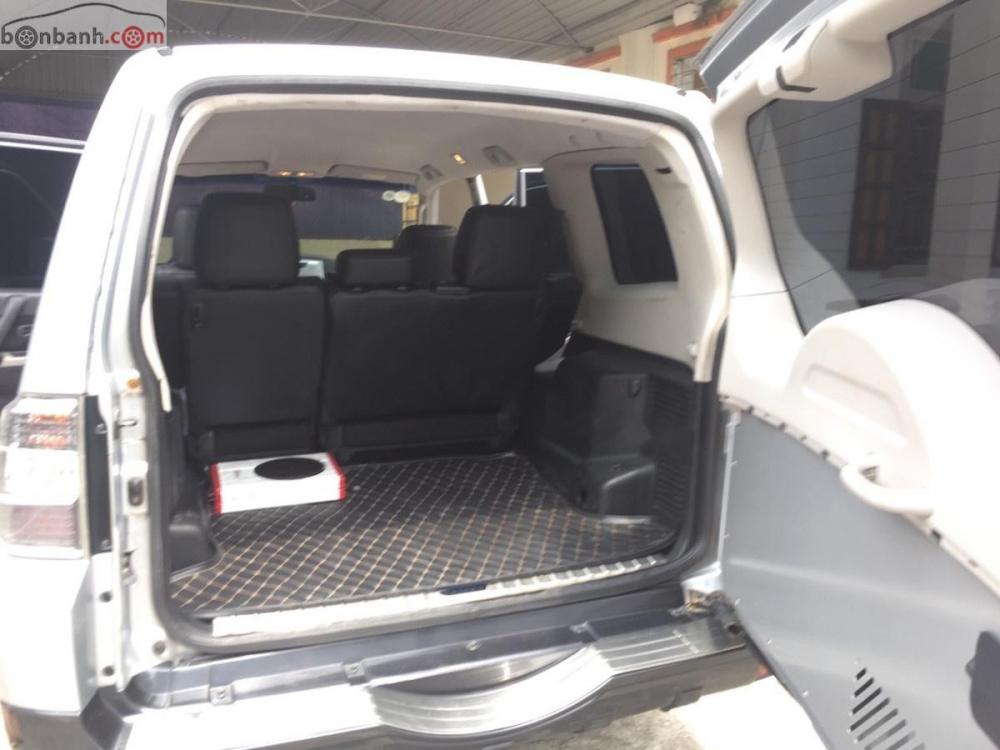 Mitsubishi Pajero 2009 - Cần bán Mitsubishi Pajero sản xuất năm 2009, màu bạc, nhập khẩu Nhật Bản còn mới