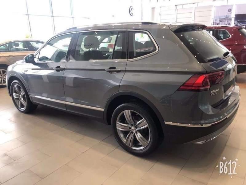 Volkswagen Tiguan   2019 - Bán Volkswagen Tiguan 2019, màu xám, nhập khẩu