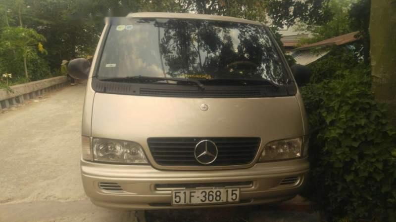 Mercedes-Benz MB  100   2004 - Bán Mercedes MB 100 đời 2004, màu vàng, 190 triệu