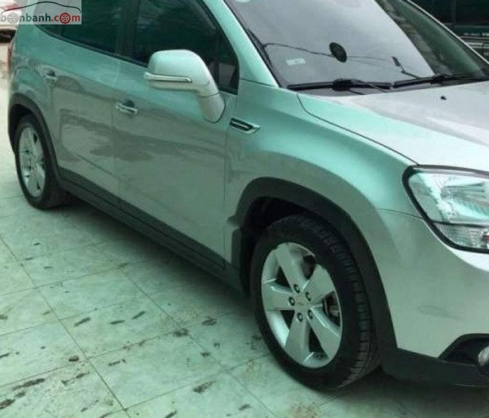 Chevrolet Orlando LTZ 1.8 AT 2016 - Cần bán gấp Chevrolet Orlando LTZ 1.8 AT đời 2016, màu bạc, giá tốt