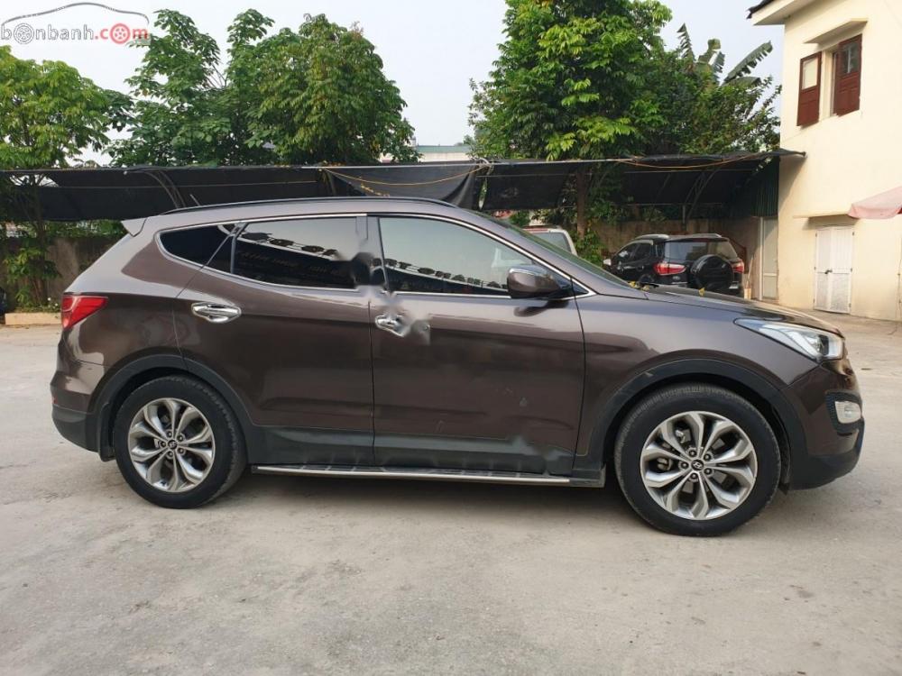 Hyundai Santa Fe   2.4 2013 - Cần bán lại xe Hyundai Santa Fe 2.4 năm sản xuất 2013, màu nâu, xe nhập