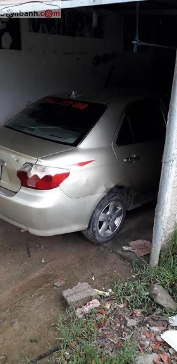 Toyota Vios 1.5MT 2007 - Bán Toyota Vios 1.5MT năm sản xuất 2007, màu bạc  