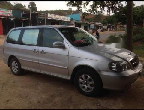 Kia Carnival   2005 - Bán Kia Carnival đời 2005, màu bạc, nhập khẩu