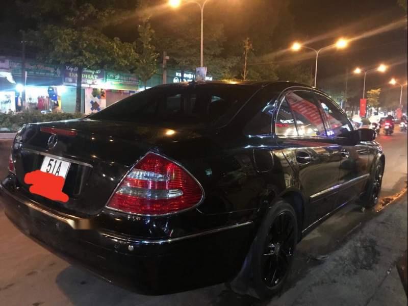 Mercedes-Benz E class  E280 2005 - Bán Mercedes E280 năm 2005, màu đen, xe nhập