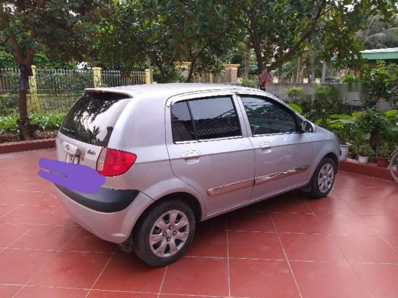 Hyundai Getz MT 2010 - Bán xe Hyundai Getz MT đời 2010, màu bạc, nhập khẩu 