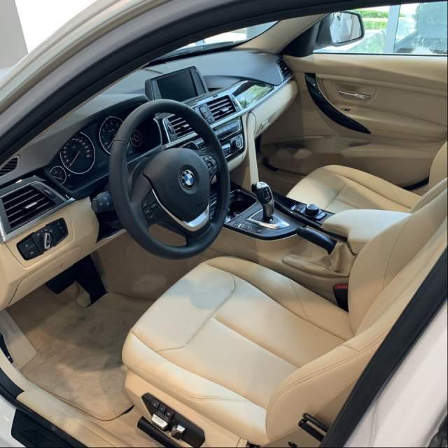 BMW 3 Series    320i 2018 - Bán BMW 3 Series 320i đời 2018, màu trắng, nhập khẩu Đức