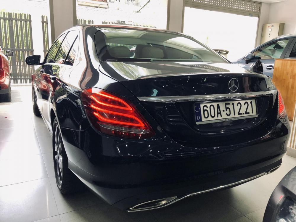 Mercedes-Benz S class 2015 - Bán S500 sản xuất 2015 đăng ký 2016 xe đi 10.000km hàng hiếm màu đen nội thất kem cam kết chất lượng bao kiểm tra hãng